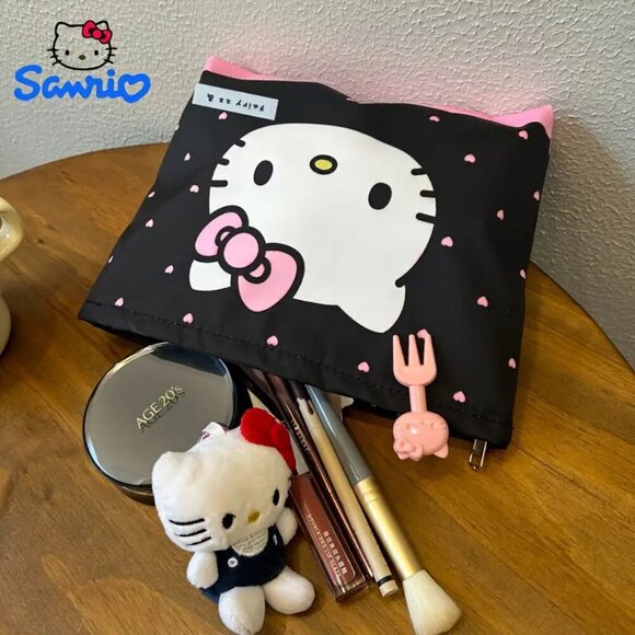 Hello Kitty Cute Cartoon Portable Large Capacity Makeup Bag - Picture 5 of 5